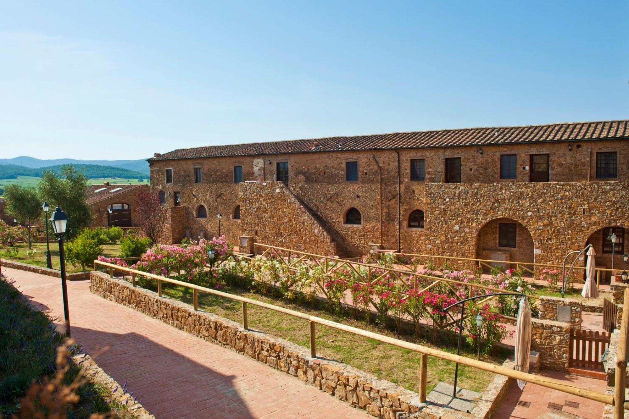 Aparthotel Antico Borgo Casalappi à Campiglia Marittima Extérieur photo